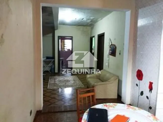 Prédio com 578m², à venda, no bairro Jardim Elvira em Osasco