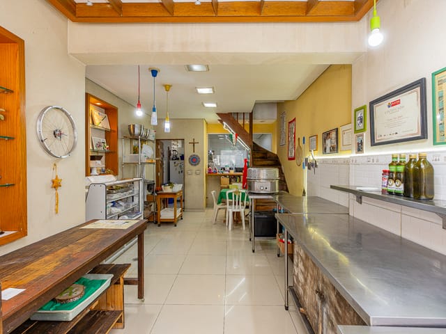 Prédio com 60m², à venda, no bairro Moema em São Paulo