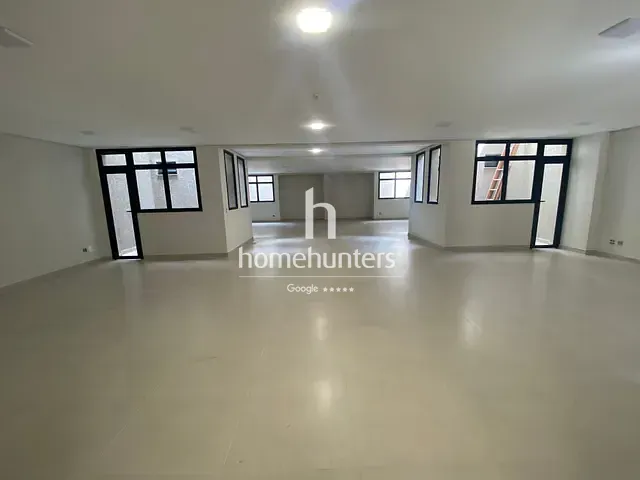 Prédio com 700m², para alugar, no bairro Jardim Brasil em Campinas