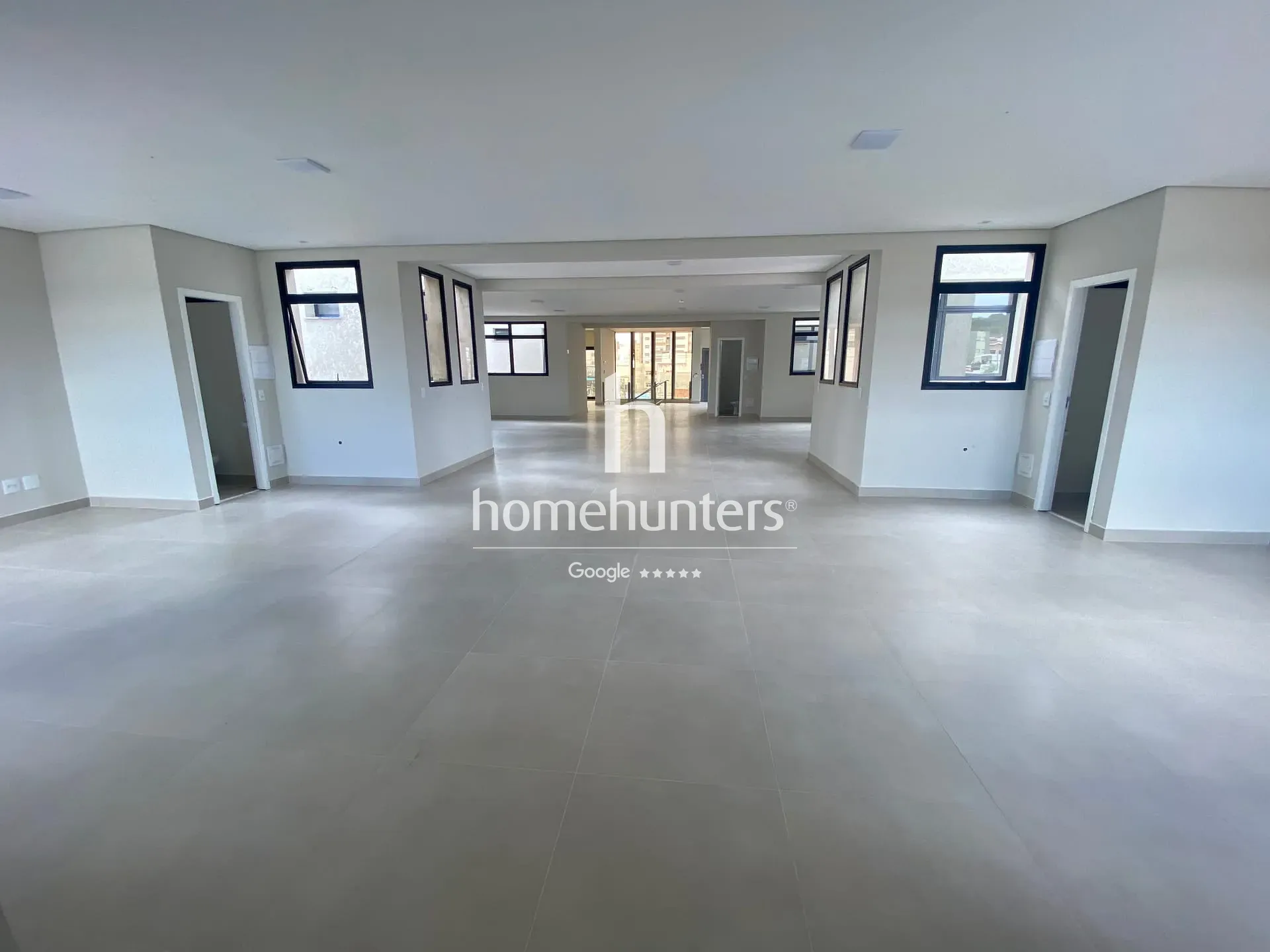 Prédio Inteiro, 700 m² - Foto 1