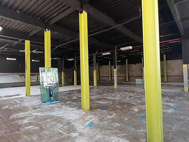 Prédio com 2670m², para alugar, no bairro Liberdade em São Paulo