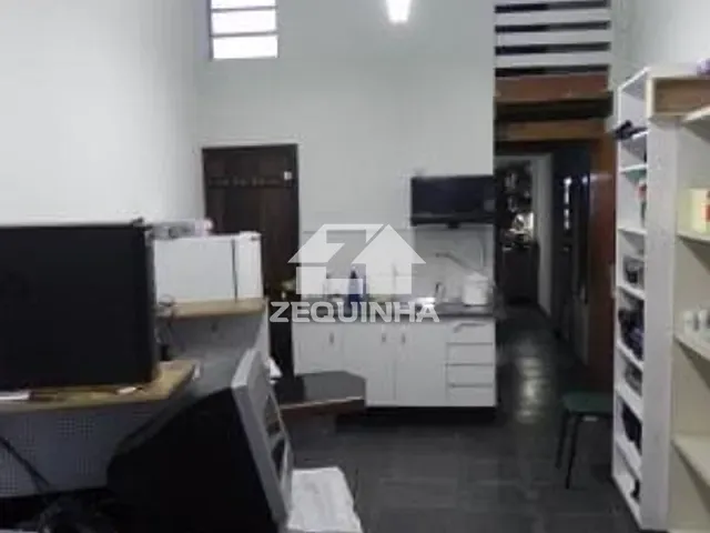 Prédio com 150m² 1 quarto e 6 banheiros, à venda, no bairro Vila Yara em Osasco