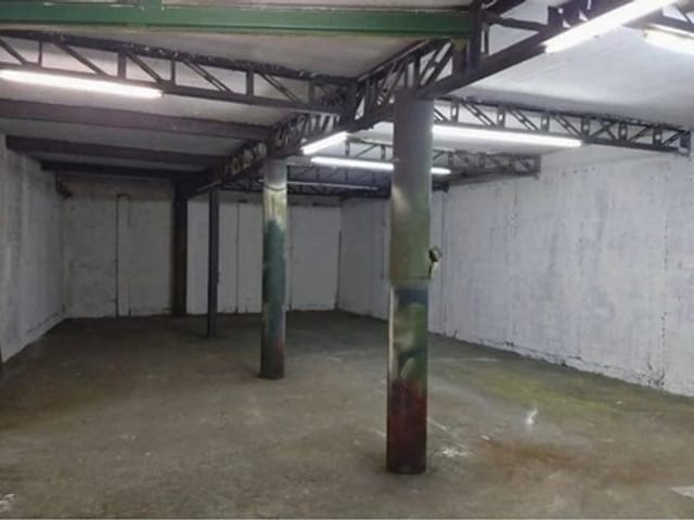 Prédio com 300m², à venda, no bairro Jardim Galetto em Itatiba