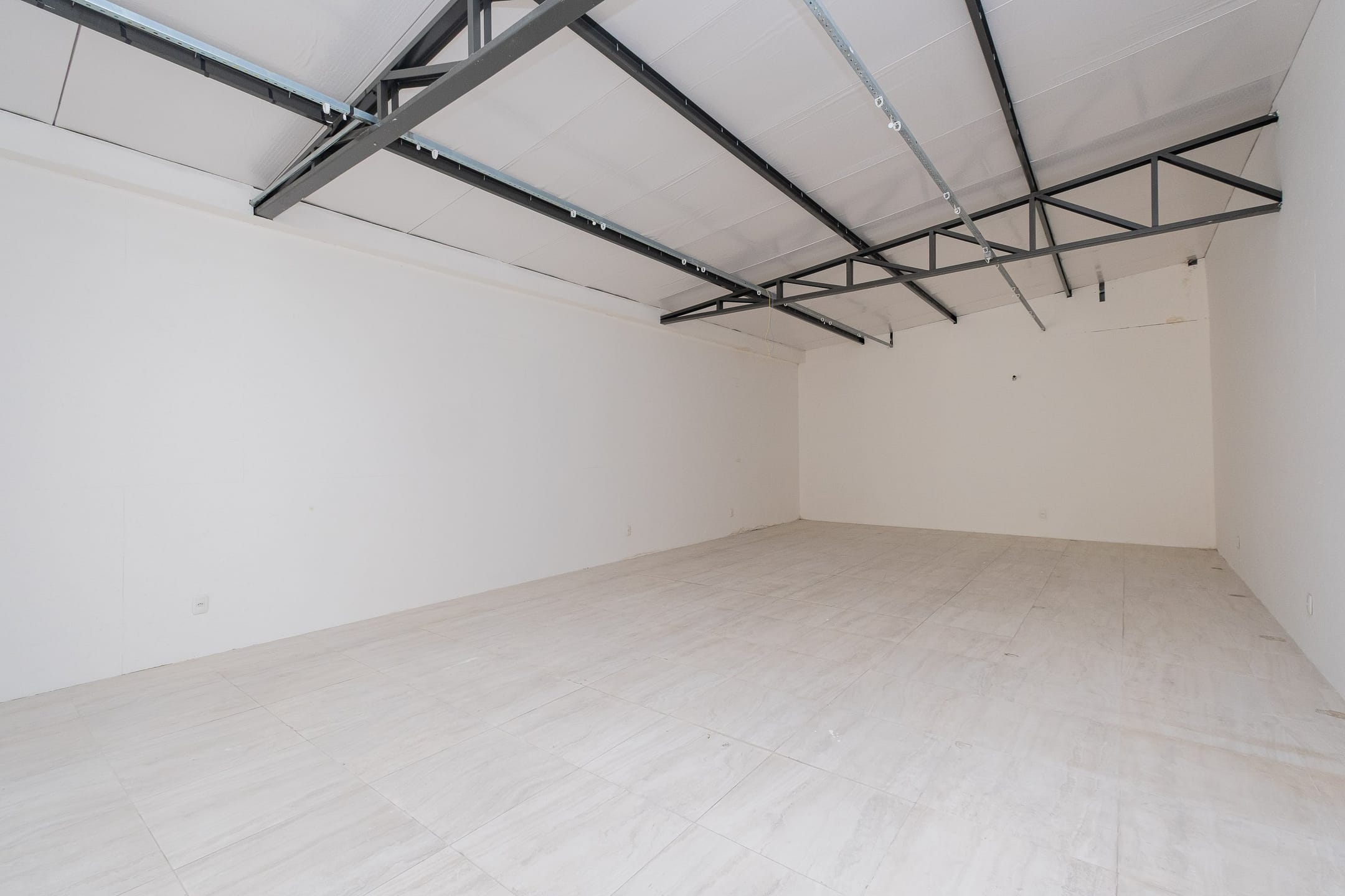 Prédio Comercial para Locação no Calçadão de Pelotas – 468 m² com Máxima Visibilidade e Alto Fluxo de Pedestres - 13
