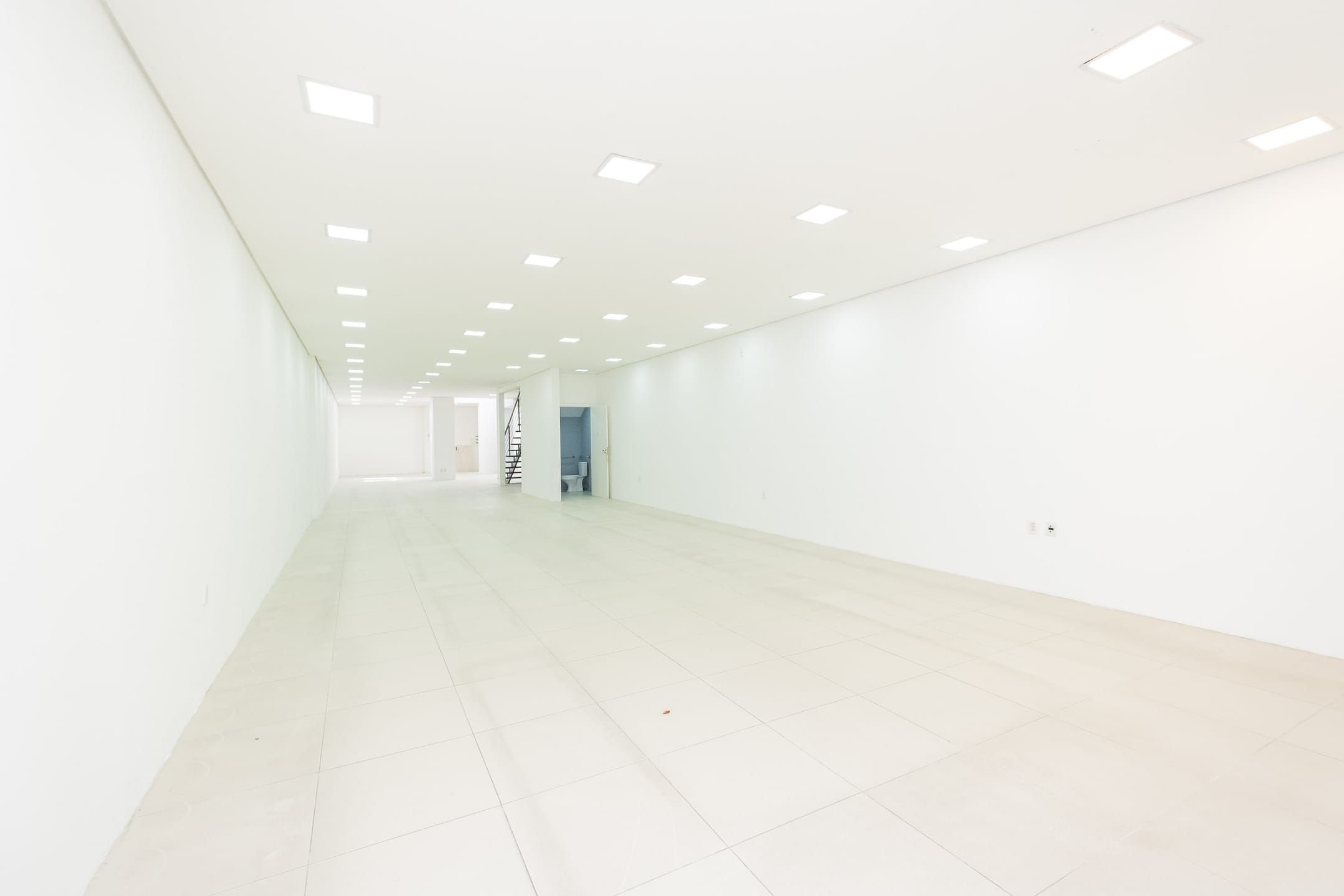 Prédio Comercial para Locação no Calçadão de Pelotas – 468 m² com Máxima Visibilidade e Alto Fluxo de Pedestres - 10