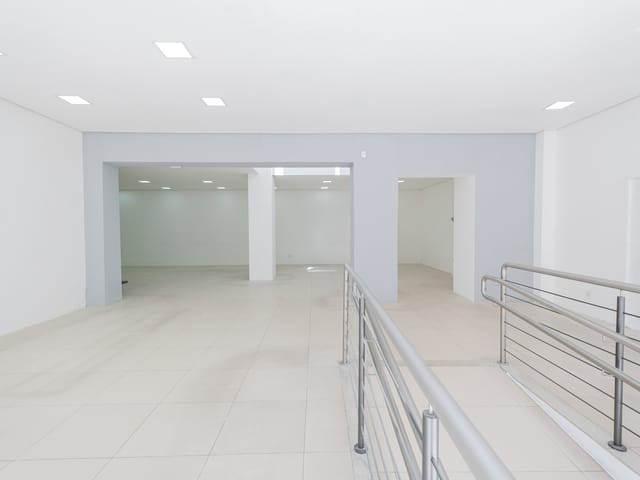 Prédio com 468m², para alugar, no bairro Centro em Pelotas