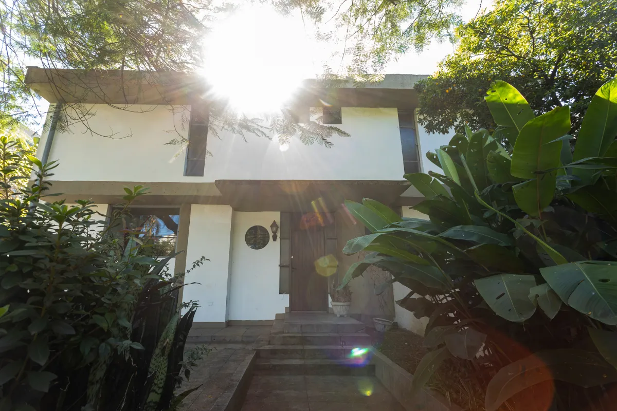 Casa comercial para venda em Butantã, 396m²