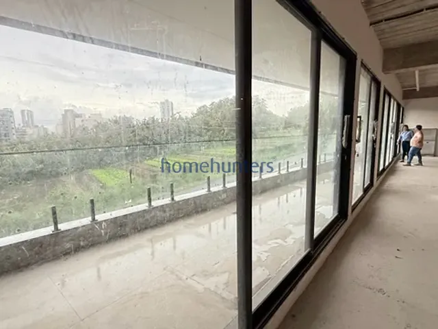 Prédio à venda ou para alugar, no bairro Nova Campinas em Campinas