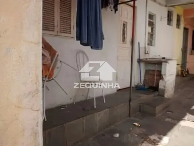 Prédio com 250m² 7 quartos e 7 banheiros, à venda, no bairro Santo Antonio em Osasco