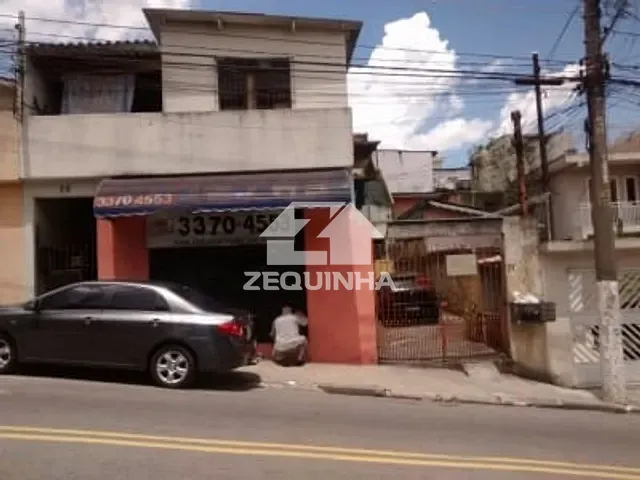 Prédio com 250m² 7 quartos e 7 banheiros, à venda, no bairro Santo Antonio em Osasco