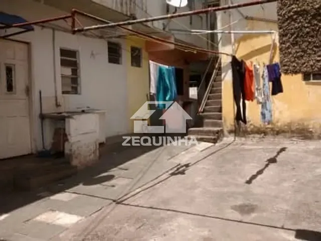 Prédio com 250m² 7 quartos e 7 banheiros, à venda, no bairro Santo Antonio em Osasco