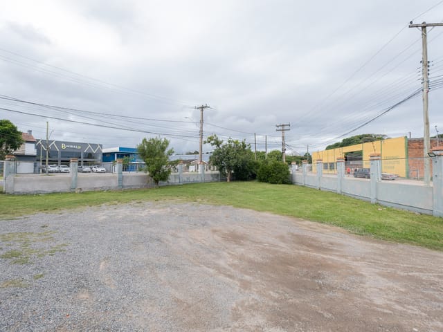 Prédio com 1382m², à venda, no bairro Três Vendas em Pelotas