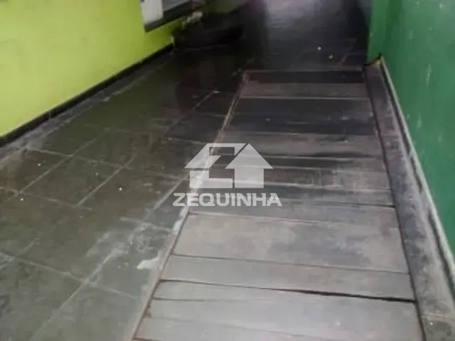 Prédio com 270m², à venda, no bairro Vila Campesina em Osasco