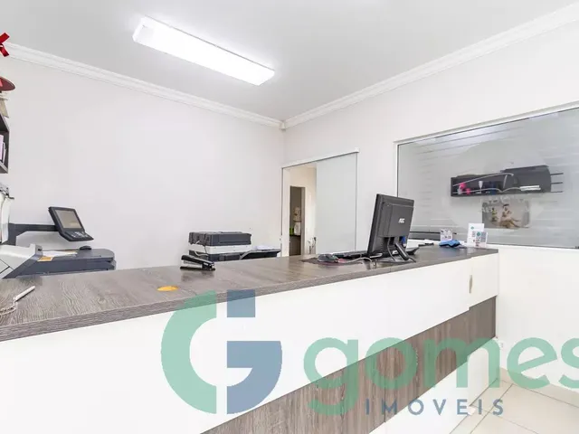 Prédio com 151m² 1 quarto e 3 banheiros, à venda, no bairro Alto da Rua XV em Curitiba