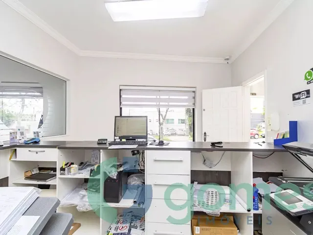 Prédio com 151m² 1 quarto e 3 banheiros, à venda, no bairro Alto da Rua XV em Curitiba