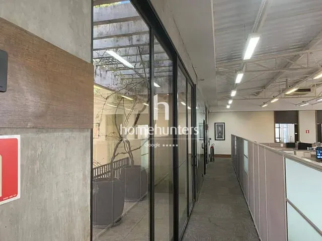Prédio com 2000m², à venda ou para alugar, no bairro Parque Rural Fazenda Santa Cândida em Campinas