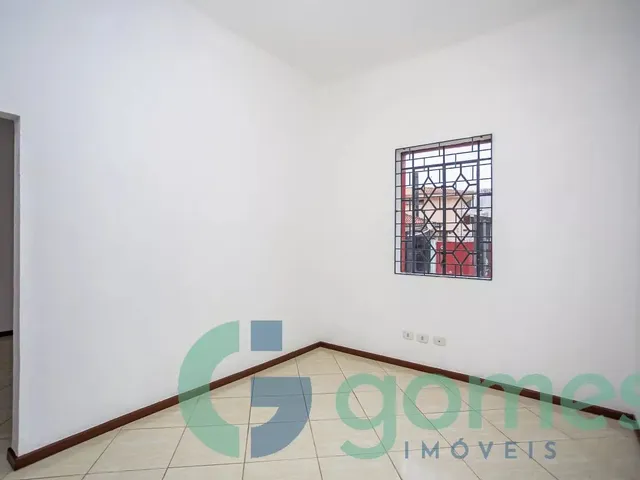 Prédio com 90m² 1 quarto e 1 banheiro, para alugar, no bairro Água Verde em Curitiba