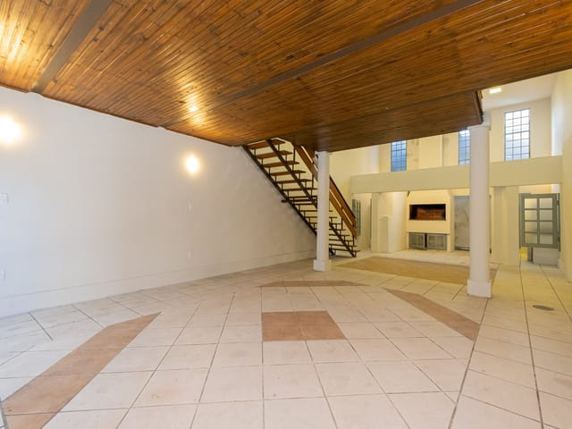 Prédio com 128m², à venda, no bairro Centro em Pelotas