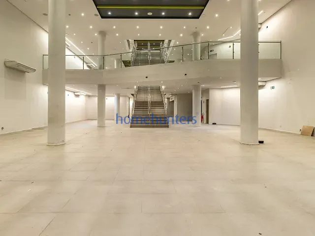 Prédio com 560m², para alugar, no bairro Centro em Campinas