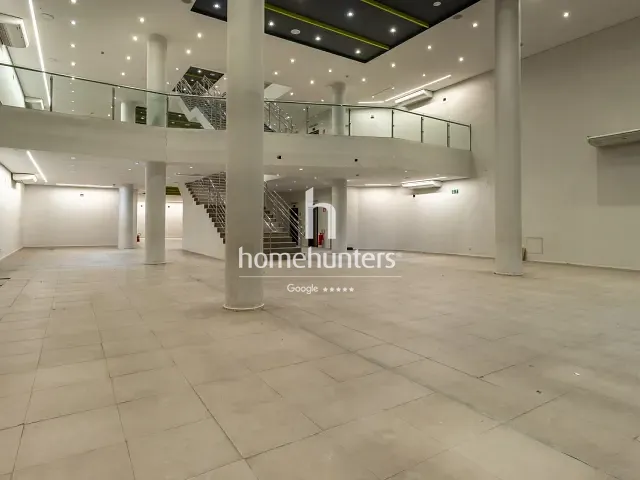 Prédio com 560m², para alugar, no bairro Centro em Campinas