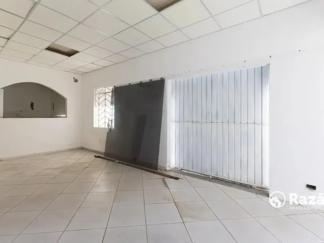 Prédio para alugar, no bairro Alto da Rua XV em Curitiba