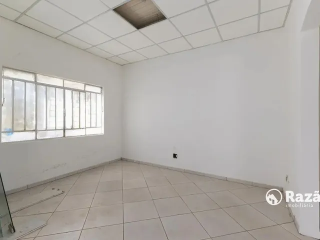 Prédio para alugar, no bairro Alto da Rua XV em Curitiba