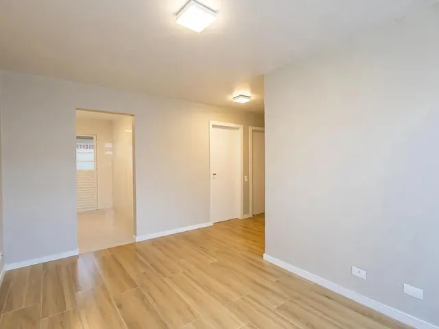 Casa 3 quartos e 1 banheiro, à venda, no bairro Fazendinha em Curitiba