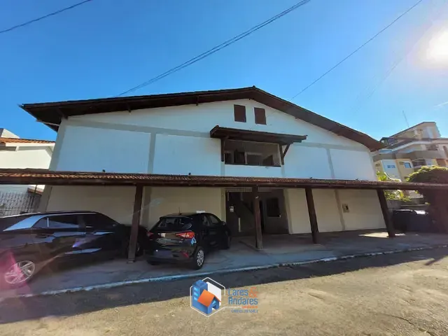 Prédio com 8950m², à venda, no bairro Cachoeira do Bom Jesus em Florianópolis