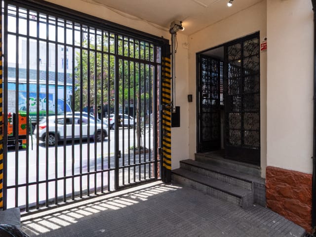 Prédio com 260m², à venda, no bairro Lapa em São Paulo