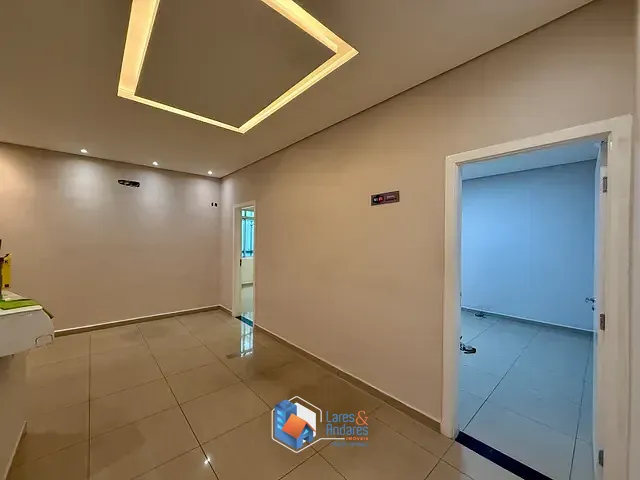 Prédio com 136m², à venda, no bairro Socorro em São Paulo