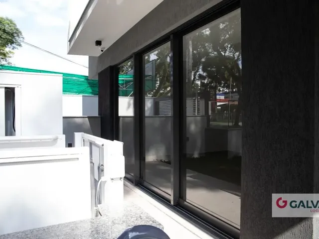 Loja para alugar, no bairro Água Verde em Curitiba