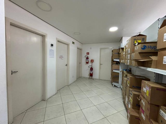 Prédio com 200m², à venda, no bairro Três Vendas em Pelotas
