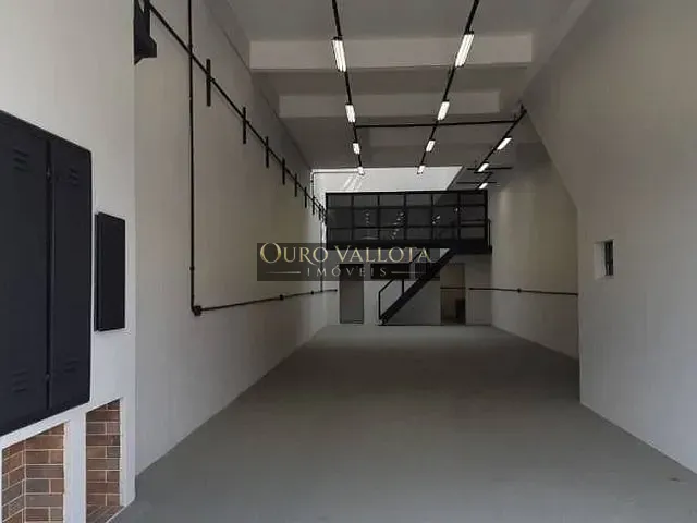 Prédio com 161m², para alugar, no bairro Vila Gomes Cardim em São Paulo
