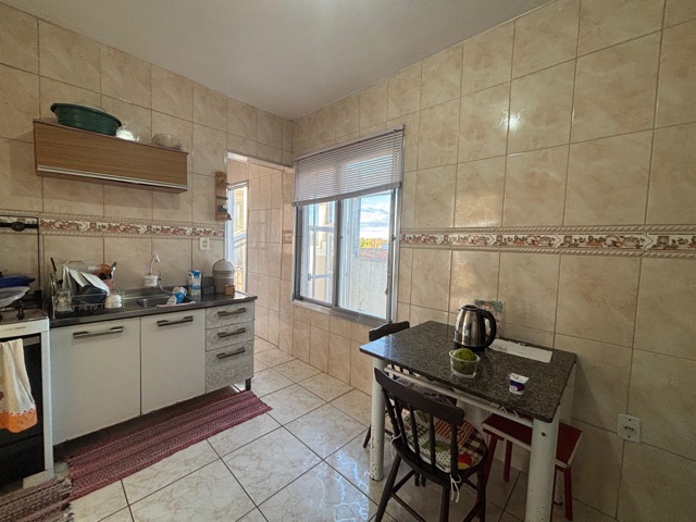 Prédio com 375m², à venda, no bairro Areal em Pelotas