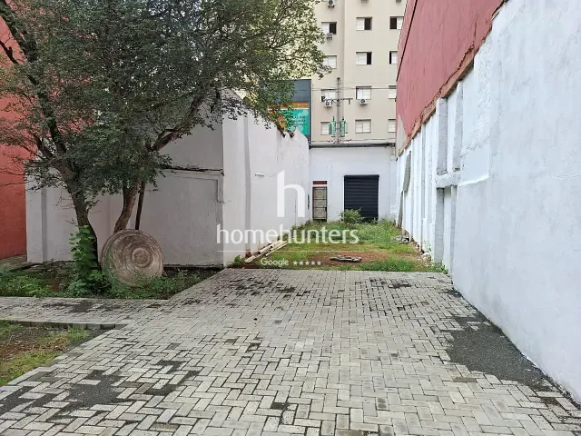 Prédio com 295m², para alugar, no bairro Centro em Campinas