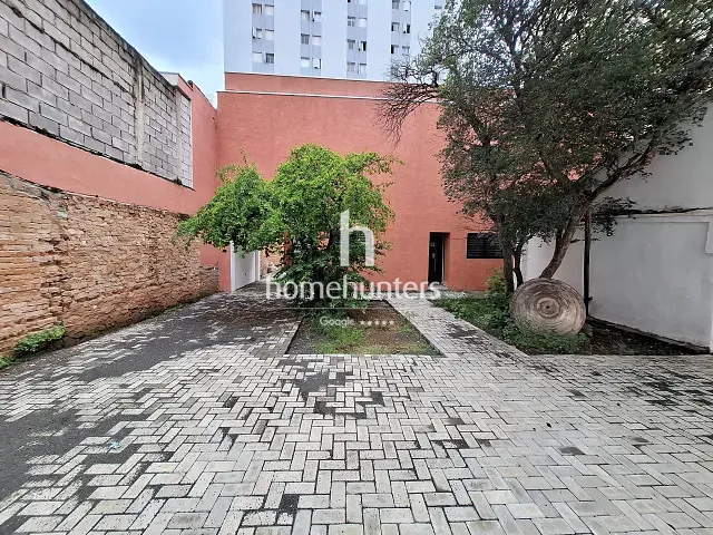 Prédio com 295m², para alugar, no bairro Centro em Campinas