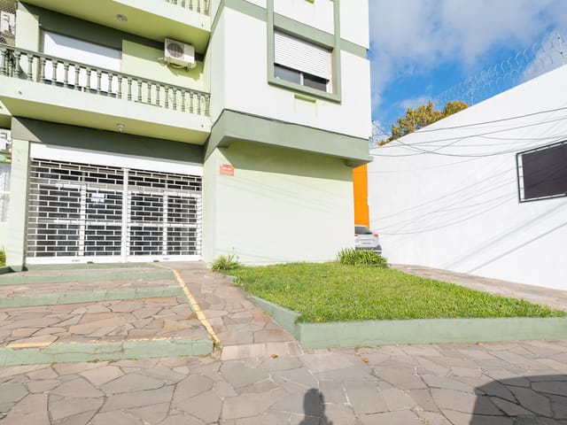 Prédio para alugar, no bairro Centro em Pelotas
