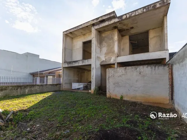 Prédio para alugar, no bairro Portão em Curitiba