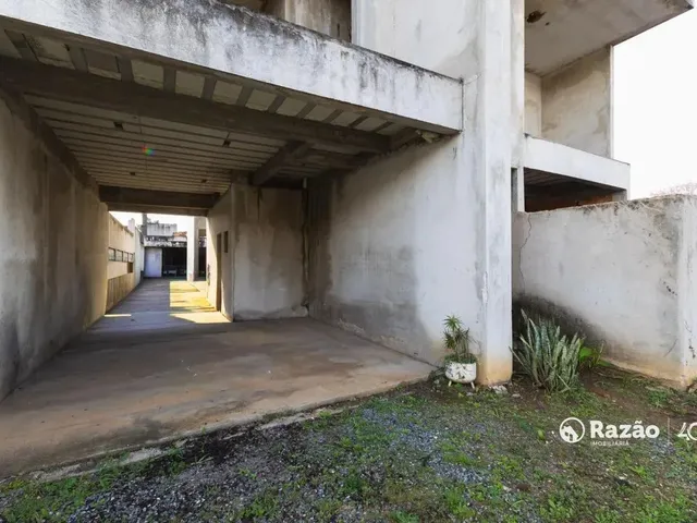 Prédio para alugar, no bairro Portão em Curitiba