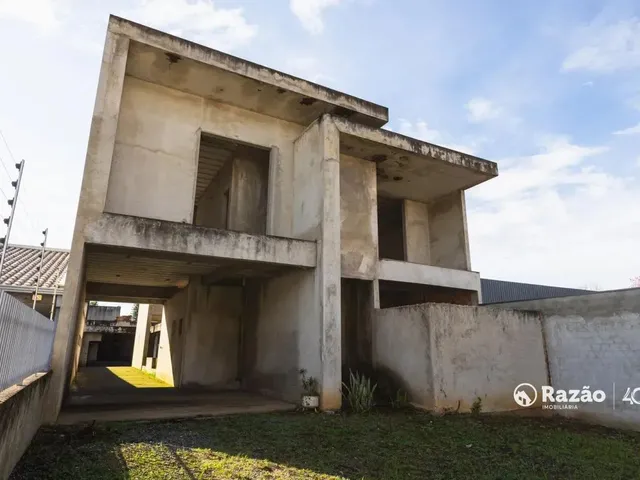Prédio para alugar, no bairro Portão em Curitiba