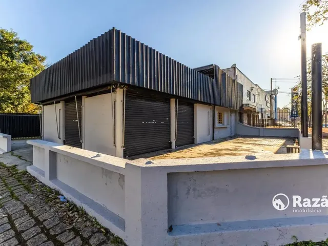 Prédio para alugar, no bairro Bacacheri em Curitiba