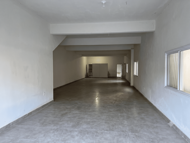 Prédio com 360m², à venda, no bairro Fragata em Pelotas