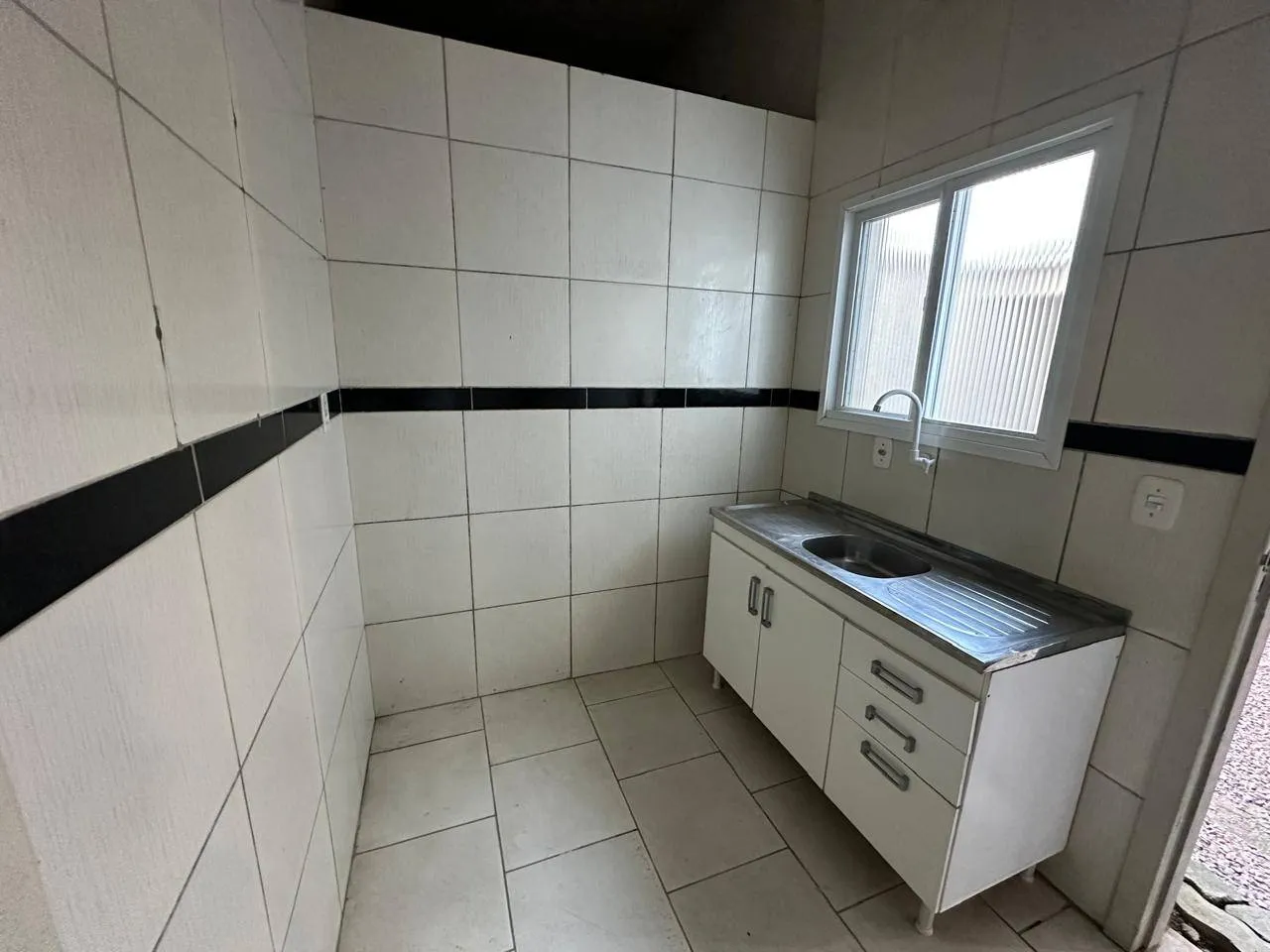 Prédio comercial a venda no Fragata, Pelotas - 440m², estrutura de uso misto, excelente ponto logístico e 3 apartamentos para renda imediata. - 7