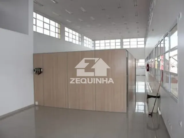 Prédio com 750m², à venda, no bairro Presidente Altino em Osasco