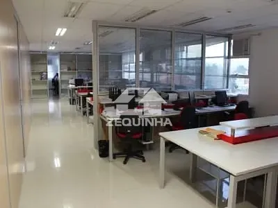Prédio Inteiro, 1500 m² - Foto 1