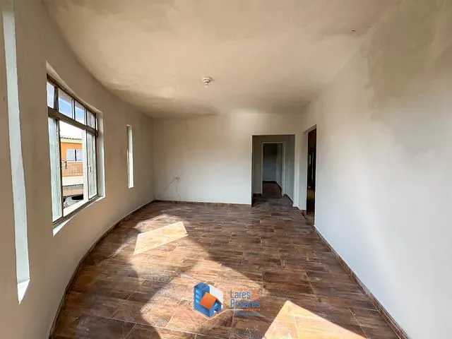 Prédio com 147m², à venda, no bairro Jardim Sônia Maria em Mauá