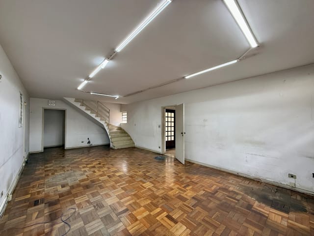 Prédio com 264m², à venda, no bairro Vila Alexandria em São Paulo