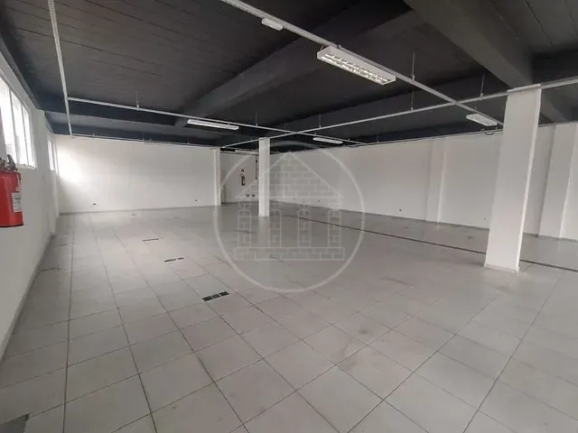 Prédio com 525m², para alugar, no bairro Campo Belo em São Paulo