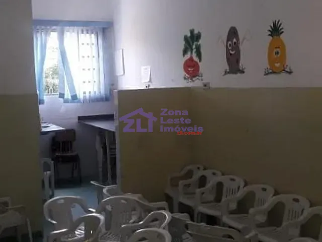 Prédio com 580m², à venda, no bairro Itaquera em São Paulo