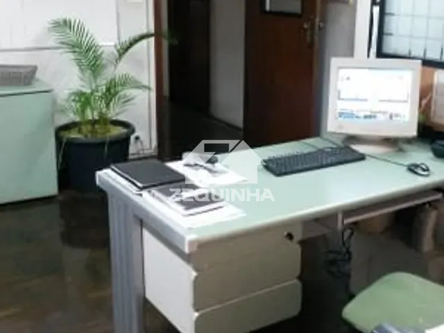 Prédio com 624m² 8 quartos e 5 banheiros, à venda, no bairro Bela Vista em Osasco